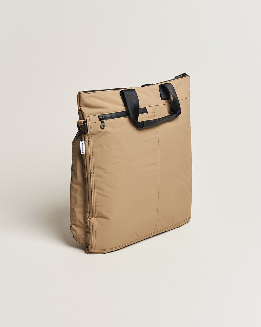 Homme | mazi untitled Helmet Bag 02 Nylon Tote Beige | mazi untitled | Helmet Bag 02 Nylon Tote Beige