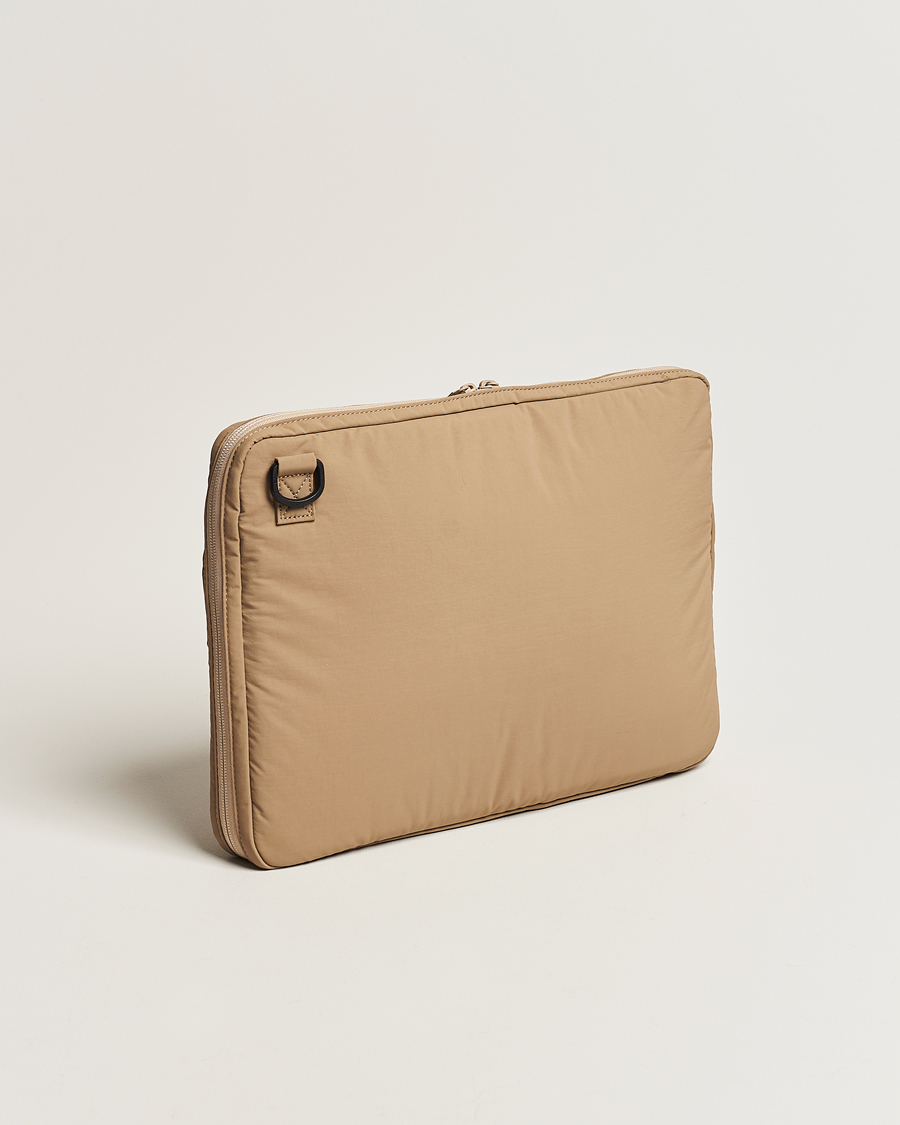 Heren | mazi untitled AM Case 02 Nylon Portfolio Beige | mazi untitled | AM Case 02 Nylon Portfolio Beige