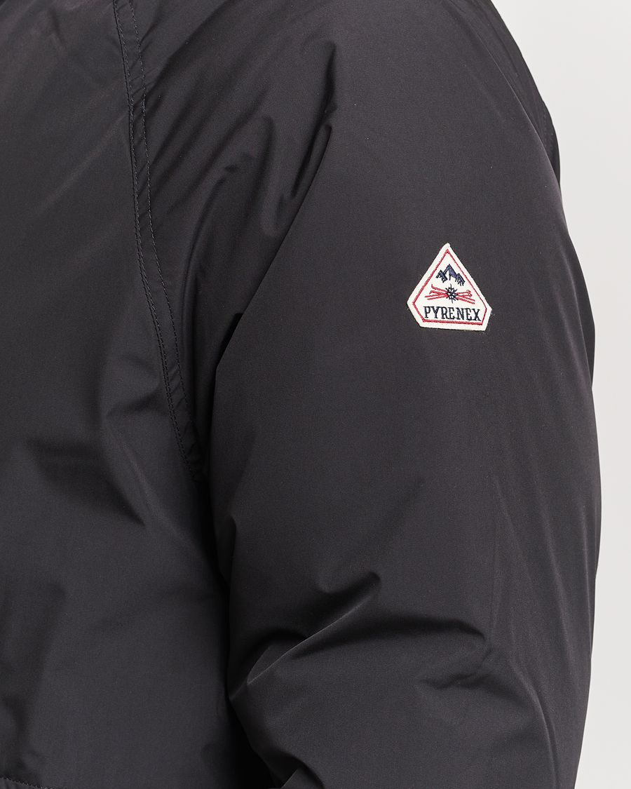 Homme | Manteaux Et Vestes | Pyrenex | Covert Hooded Down Jacket Black