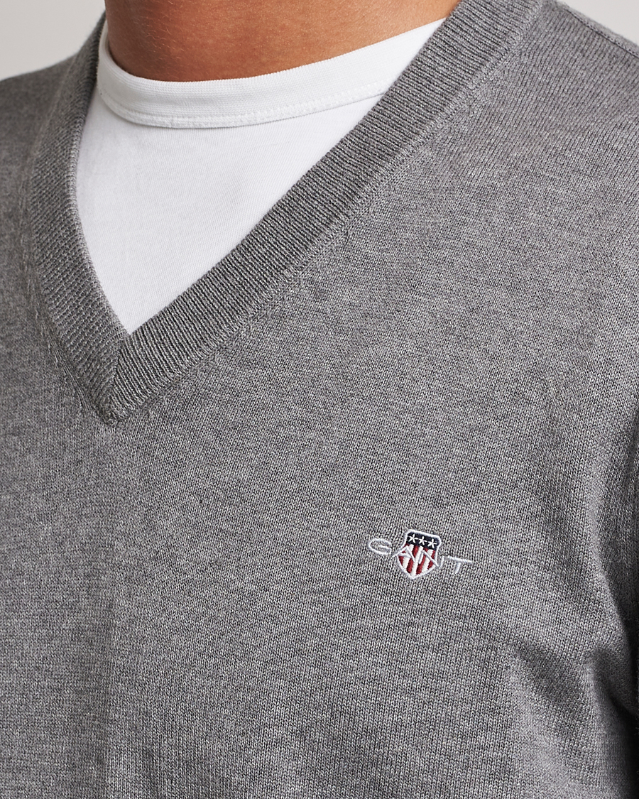 Heren | Truien | Gant | Classic Cotton V-Neck Dark Grey Melange