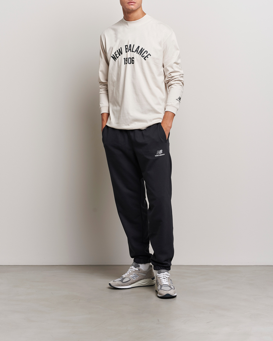 Homme | T-shirts | New Balance | Varsity Sweatshirt Medium Grey