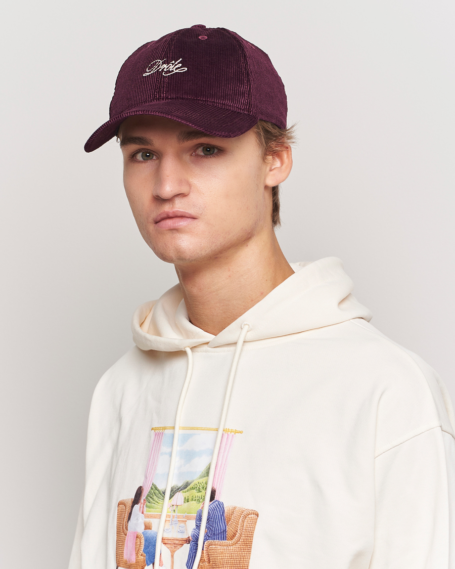 Homme | Drôle de Monsieur Signature Corduroy Cap Wine | Drôle de Monsieur | Signature Corduroy Cap Wine