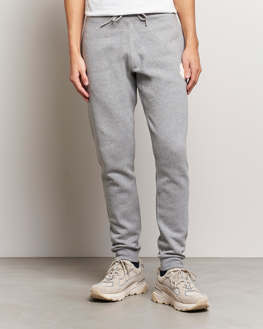 Homme | Pantalons | Moncler | Patch Logo Sweatpants Light Grey