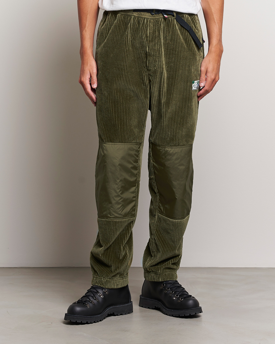 Homme | Pantalons | Moncler Grenoble | Tech Panel Corduroy Trousers Olive