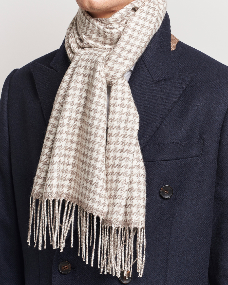 Homme | Piacenza Cashmere Cashmere/Silk Houndstooth Scarf Beige | Piacenza Cashmere | Cashmere/Silk Houndstooth Scarf Beige