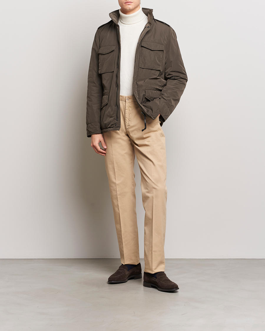 Homme | Pantalons | Incotex | Straight Fit Cotton Chinos Light Beige