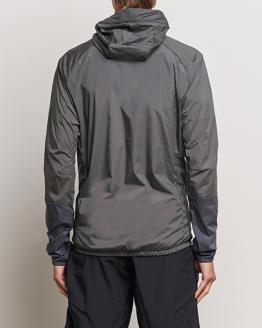 Homme | Manteaux Et Vestes | Peak Performance | Vislight Wind Jacket Motion Grey/Omber Blue