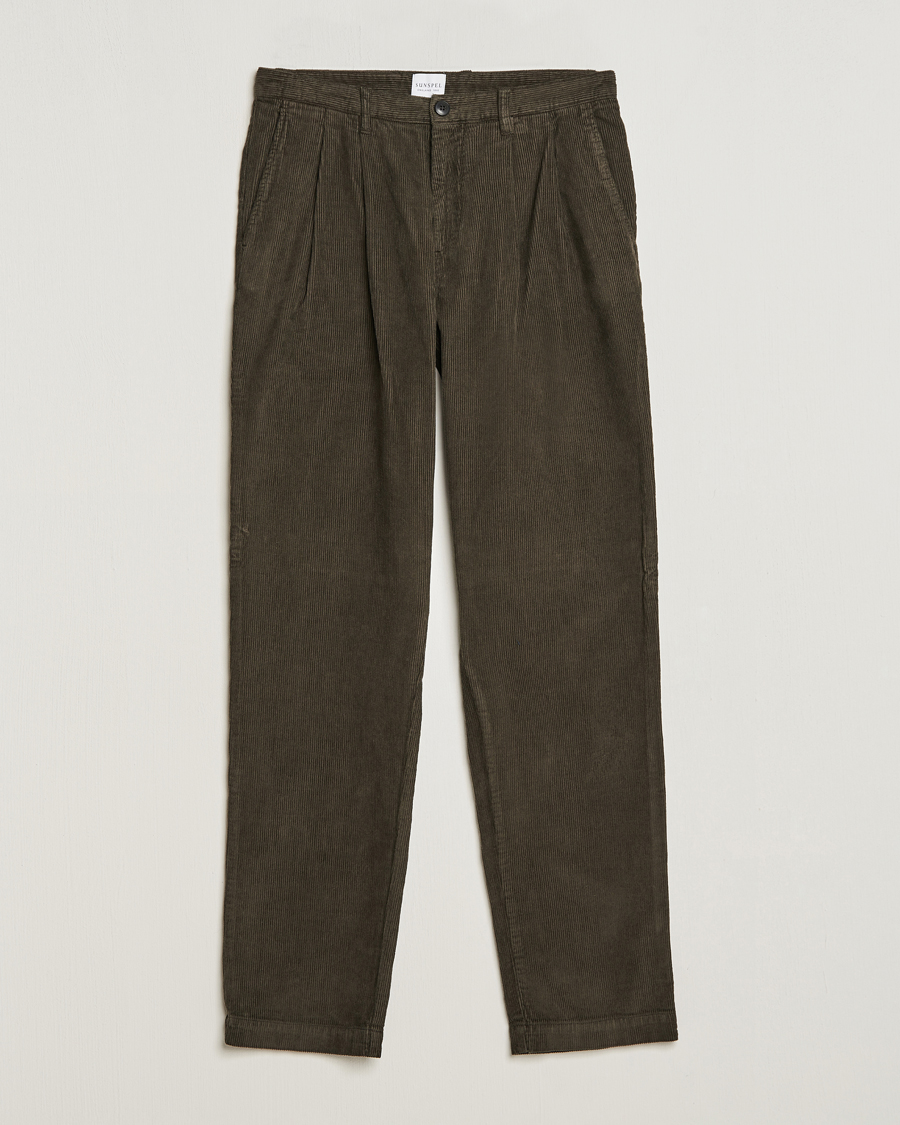 Heren | Broeken | Sunspel | Corduroy Double Pleat Trousers Coffee
