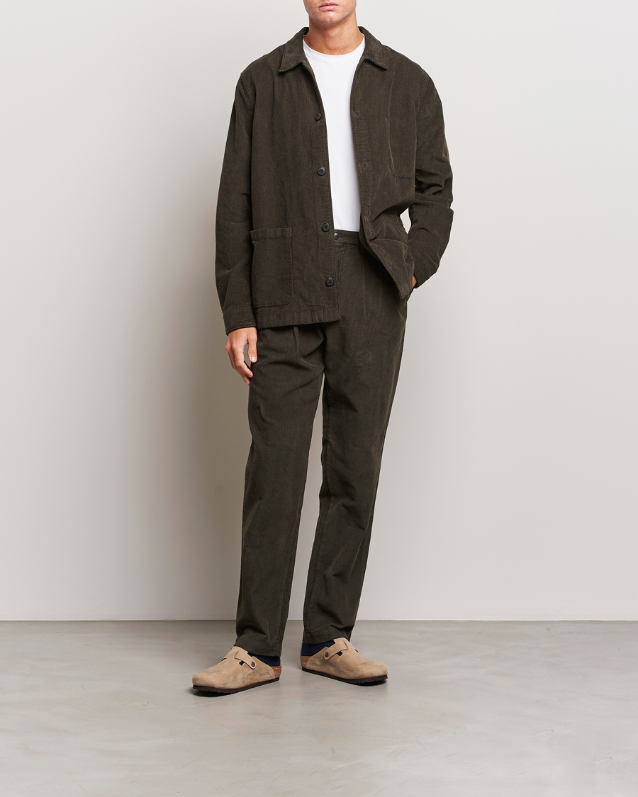 Heren | Broeken | Sunspel | Corduroy Double Pleat Trousers Coffee
