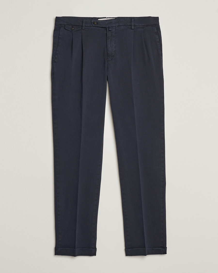 Homme | Pantalons | Briglia 1949 | Easy Fit Pleated Cotton Stretch Chino Navy