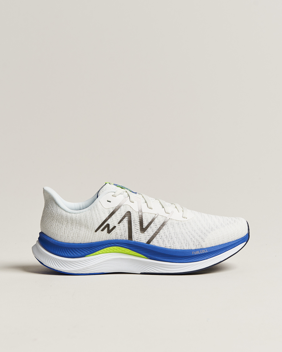 Homme | New Balance Running FuelCell Propel v4 White | New Balance Running | FuelCell Propel v4 White