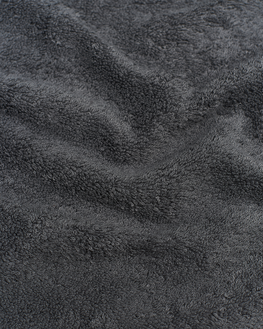 Heren | Stoffen | Tekla | Organic Terry Hand Towel Charcoal Grey