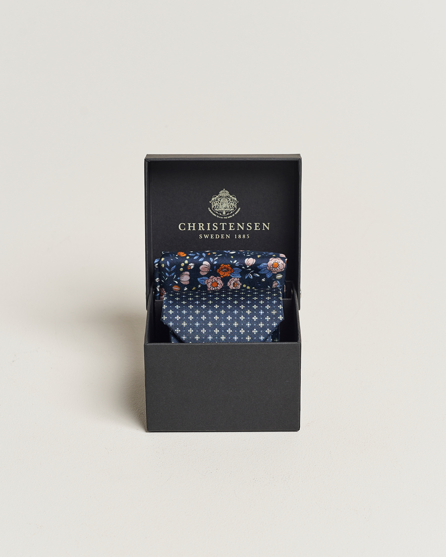 Homme | Amanda Christensen Box Set Silk 8cm Tie and Twill Pocket Square Navy | Amanda Christensen | Box Set Silk 8cm Tie and Twill Pocket Square Navy