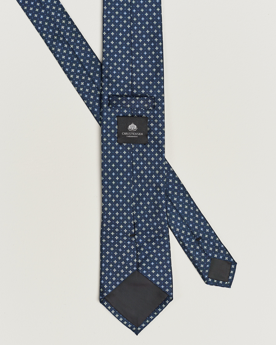 Homme | Amanda Christensen Box Set Silk 8cm Tie and Twill Pocket Square Navy | Amanda Christensen | Box Set Silk 8cm Tie and Twill Pocket Square Navy