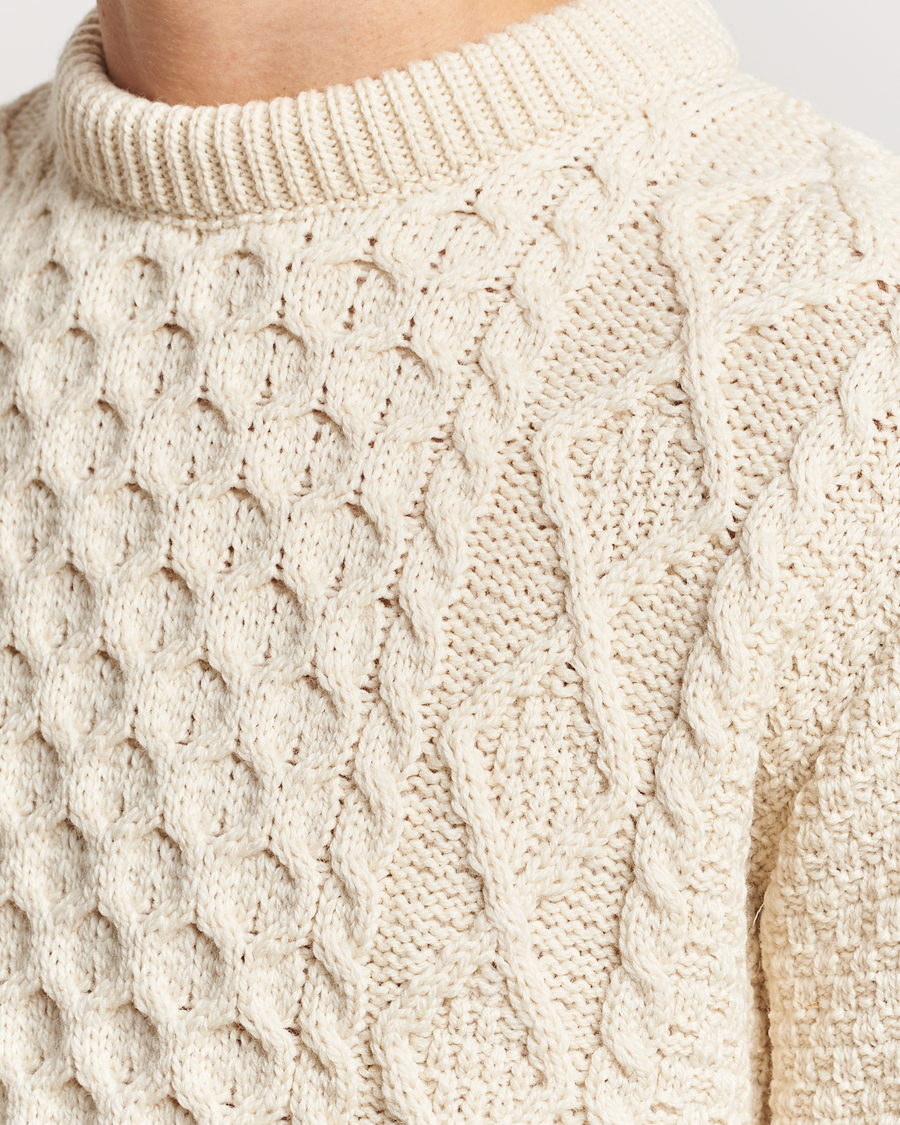 Homme | Pulls Et Tricots | Gloverall | Merino Wool Aran Cable Knitted Crew Neck Ecru
