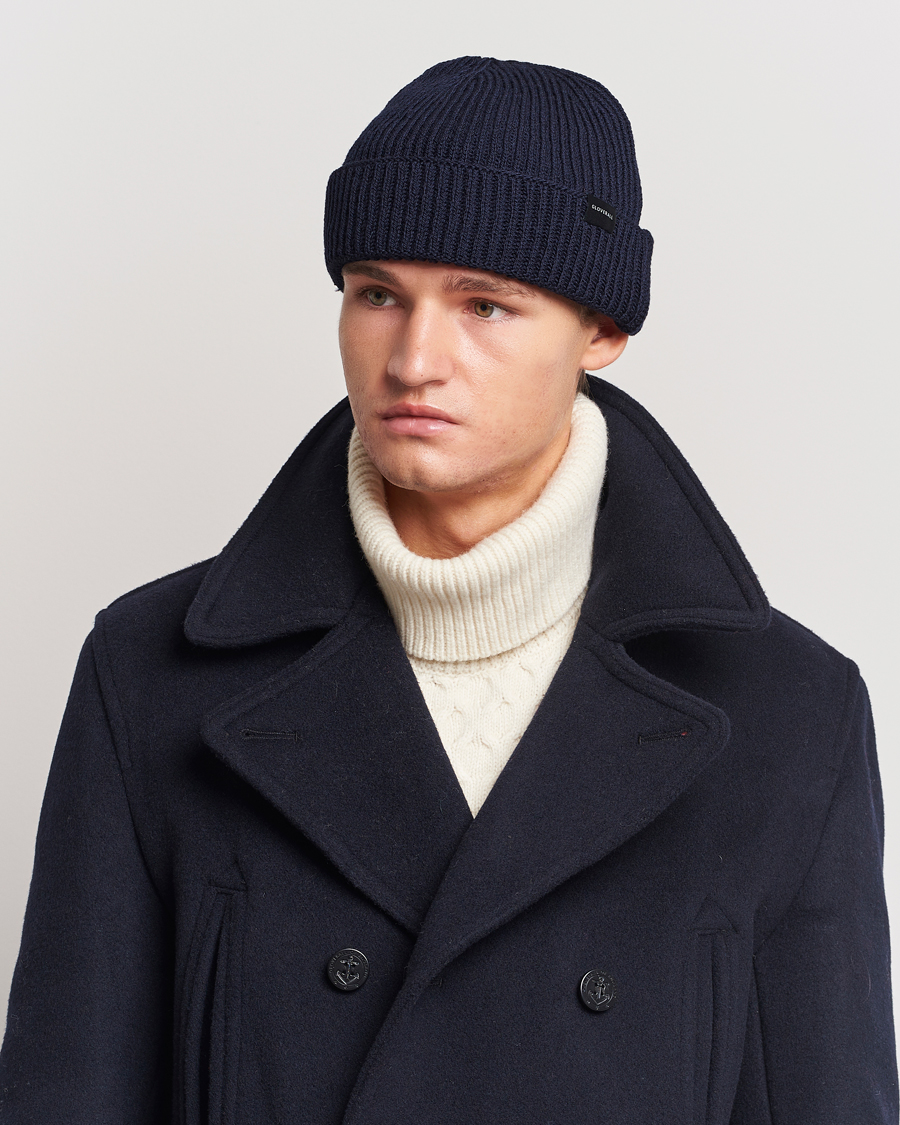 Homme | Gloverall Fisherman Lambswool Beanie Navy | Gloverall | Fisherman Lambswool Beanie Navy