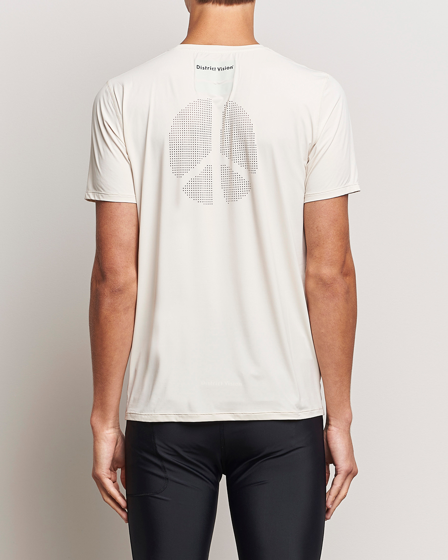 Homme | T-shirts | District Vision | Ultralight Aloe Short Sleeve Mushroom