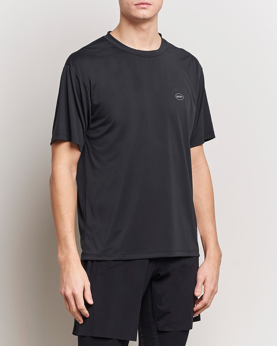 Homme | T-shirts | Satisfy | AuraLite T-Shirt Black