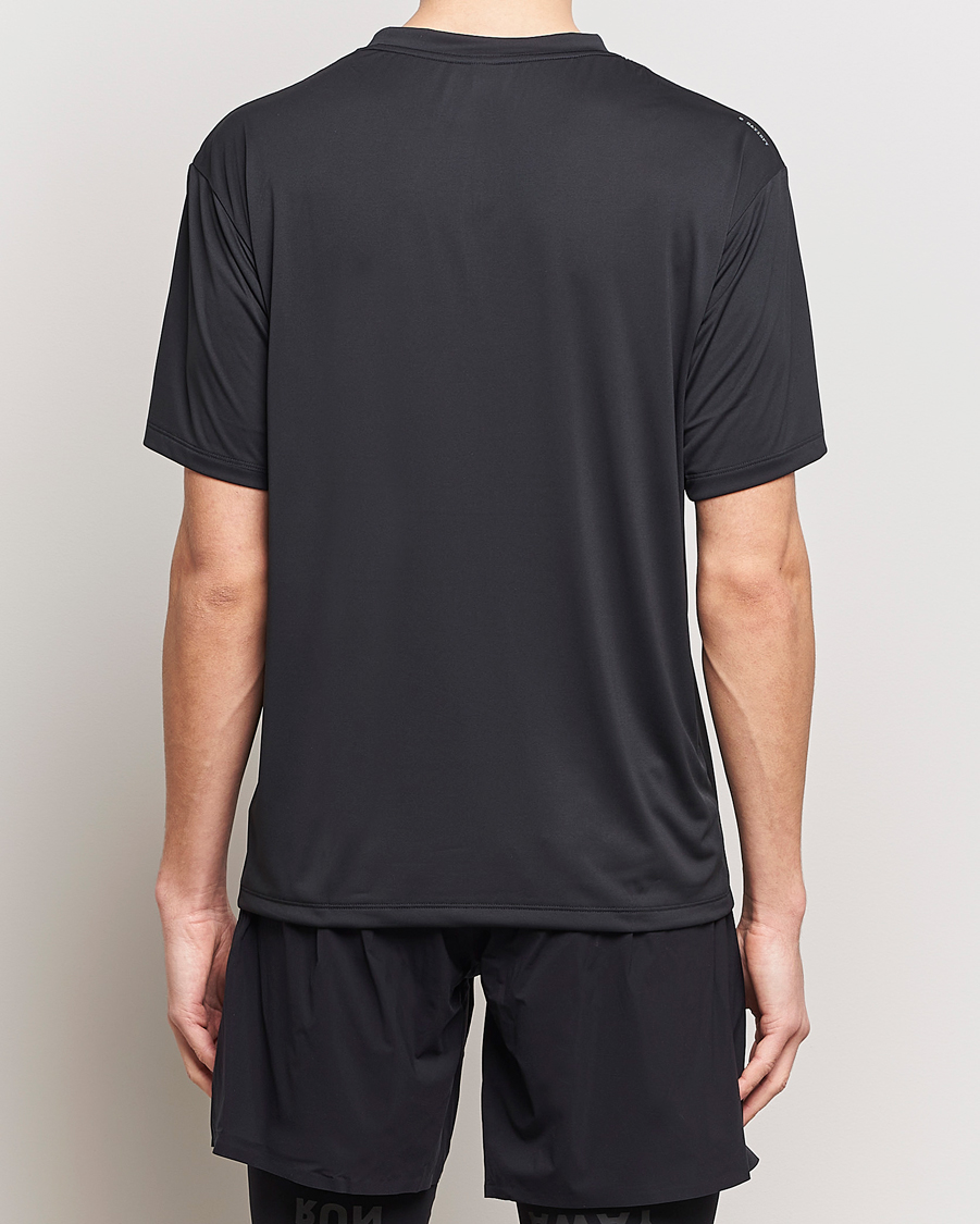 Homme | T-shirts | Satisfy | AuraLite T-Shirt Black