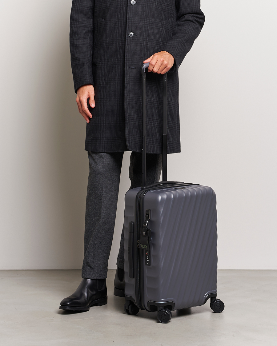 Homme | TUMI 19 Degree International Carry-on Trolley Grey | TUMI | 19 Degree International Carry-on Trolley Grey