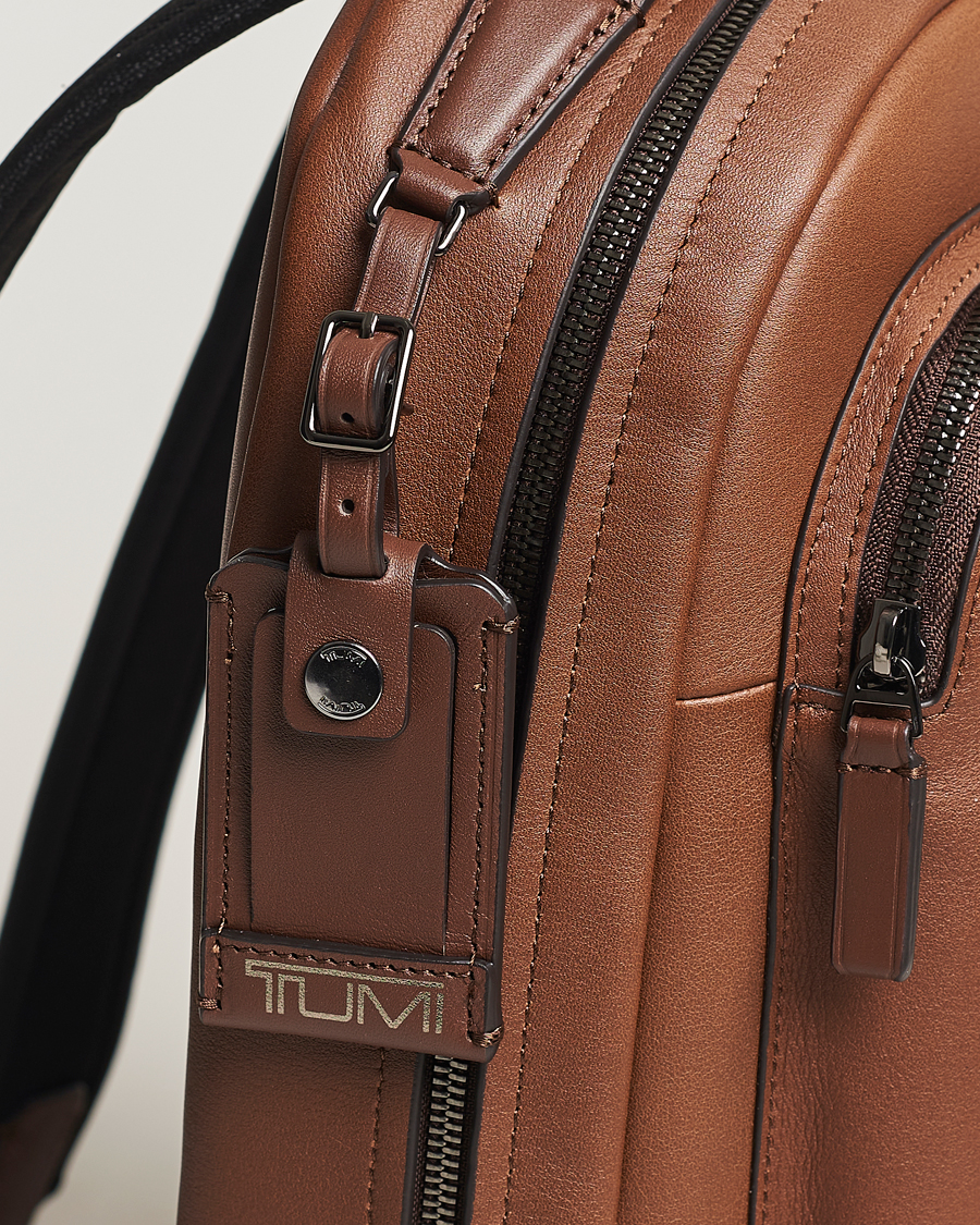 Heren | Tassen | TUMI | Harrison Bradner Leather Backpack Cognac