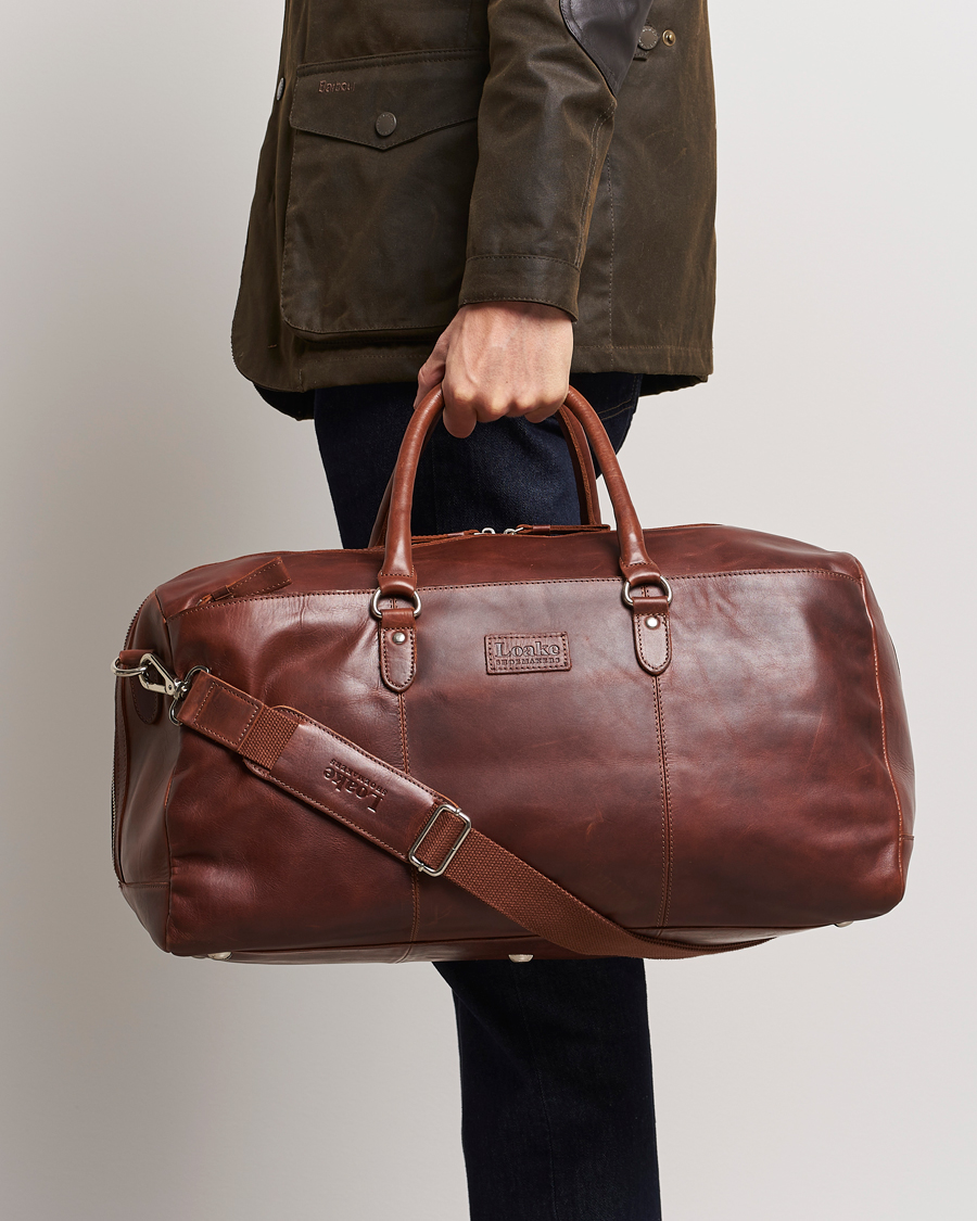Homme | Loake 1880 Norfolk Leather Travel Bag Cedar | Loake 1880 | Norfolk Leather Travel Bag Cedar