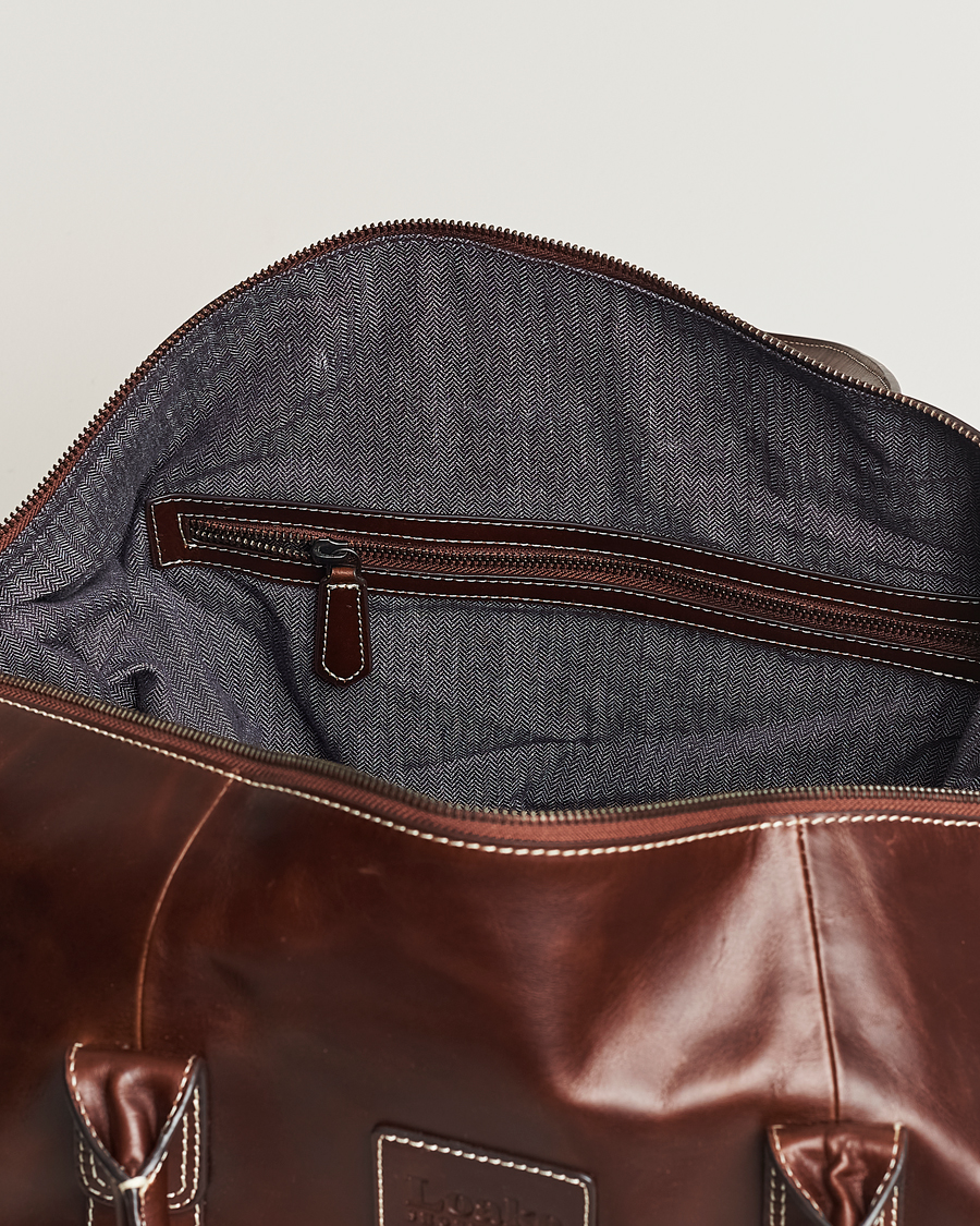 Heren | Tassen | Loake Shoemakers | Balmoral Veg Tanned Leather Overnight Bag Brown