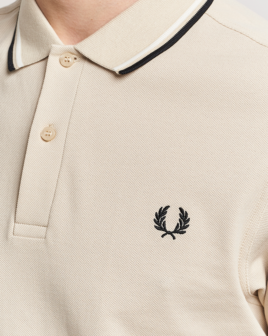 Homme | Polos | Fred Perry | Twin Tipped Polo Shirt Oatmeal