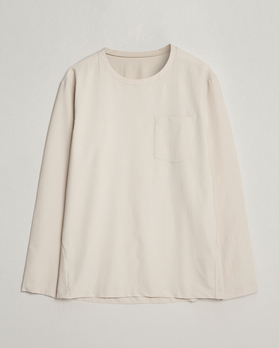 Heren | T-shirts | Houdini | Cover Crew Quick Dry Long Sleeve Foggy Mountain