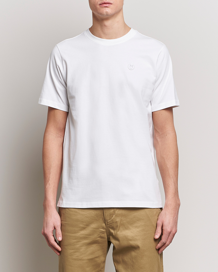 Heren | T-shirts | KnowledgeCotton Apparel | Loke Badge T-Shirt Bright White