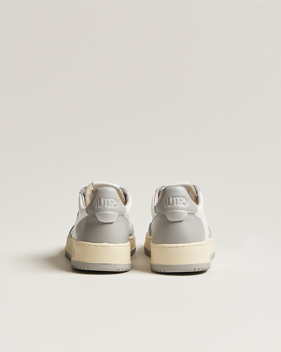 Homme | Autry Medalist Low Bicolor Leather Sneaker White/Grey | Autry | Medalist Low Bicolor Leather Sneaker White/Grey