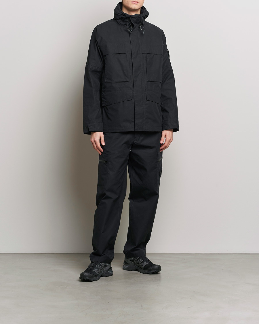 Homme | Pantalons | Stone Island | Ghost Ventile Cotton Cargo Pants Black
