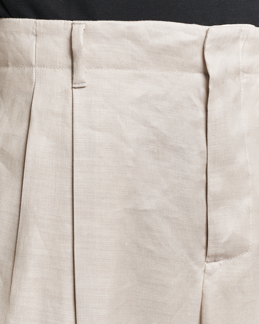 Homme | Pantalons | Lardini | Atos Pleated Linen Trousers Beige