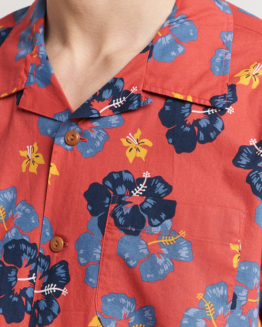 Heren | Overhemden | Nudie Jeans | Arthur Printed Flower Short Sleeve Shirt Red