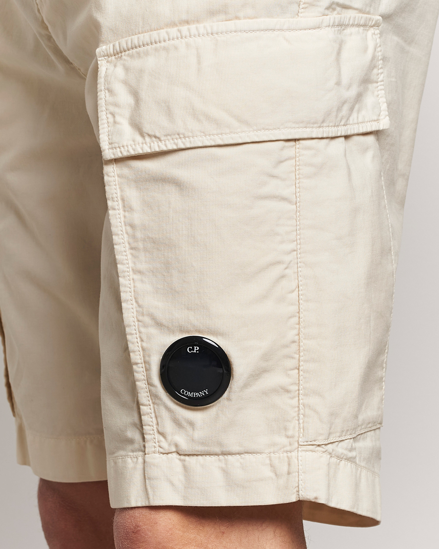 Homme | Shorts | C.P. Company | Ottoman Garment Dyed Cotton Cargo Shorts Off White