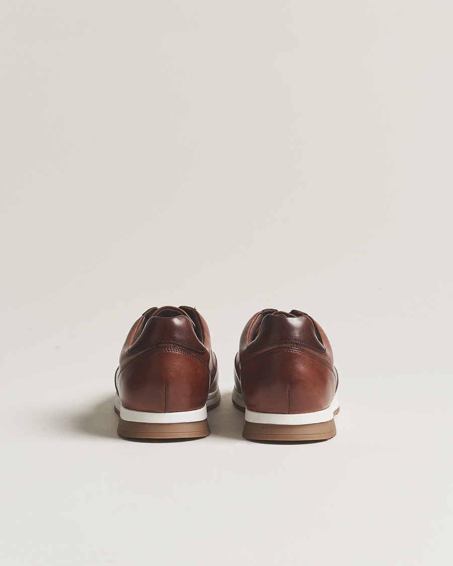 Heren | Sneakers | Loake Shoemakers | Bannister Leather Running Sneaker Cedar