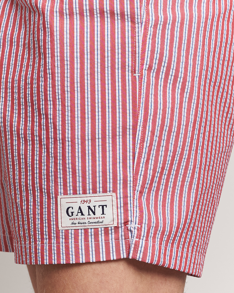 Homme | Maillots De Bain | Gant | Striped Seersucker Swimshorts Bright Red