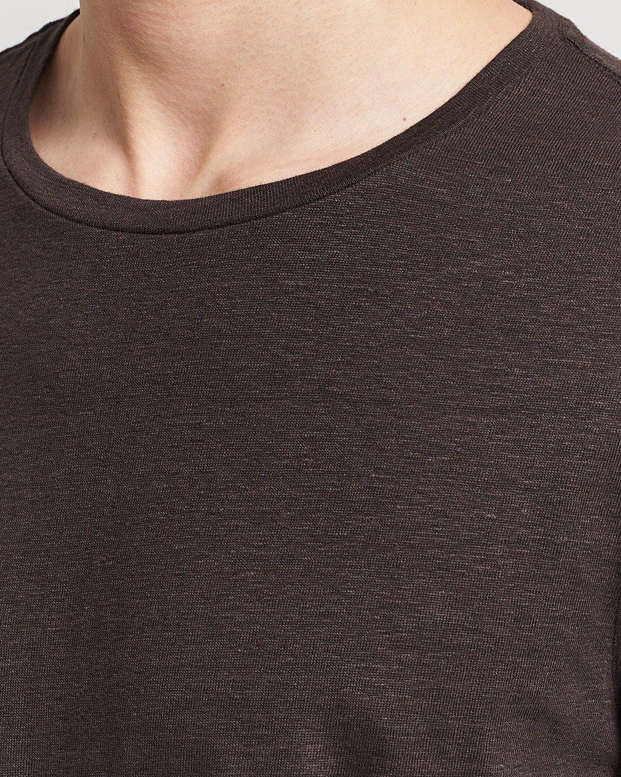 Homme | T-shirts | Oscar Jacobson | Kyran Linen T-Shirt Brown