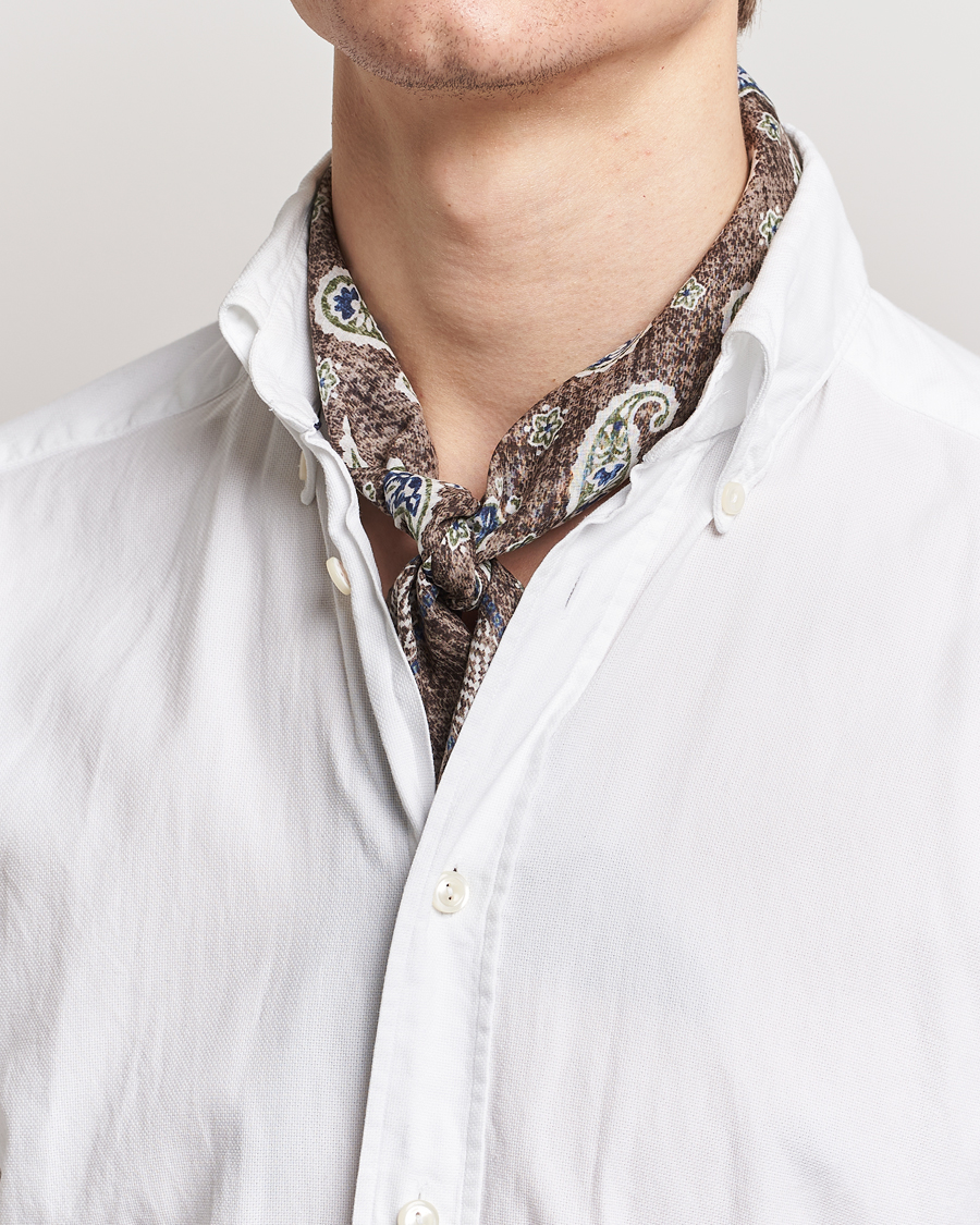Homme | Amanda Christensen Cotton Voilé Printed Paisley Bandana Brown | Amanda Christensen | Cotton Voilé Printed Paisley Bandana Brown