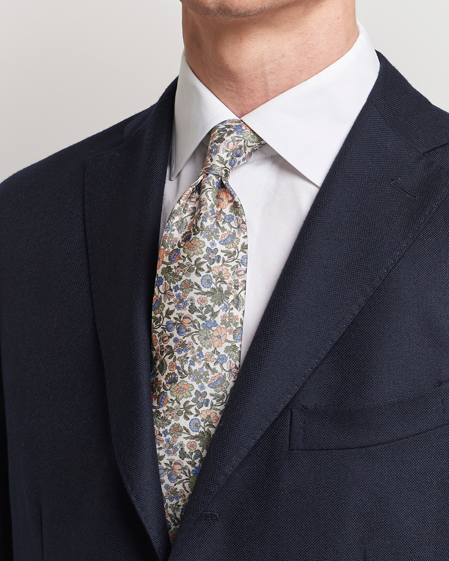 Heren | Amanda Christensen Silk Oxford Printed Flower 8cm Tie Green | Amanda Christensen | Silk Oxford Printed Flower 8cm Tie Green