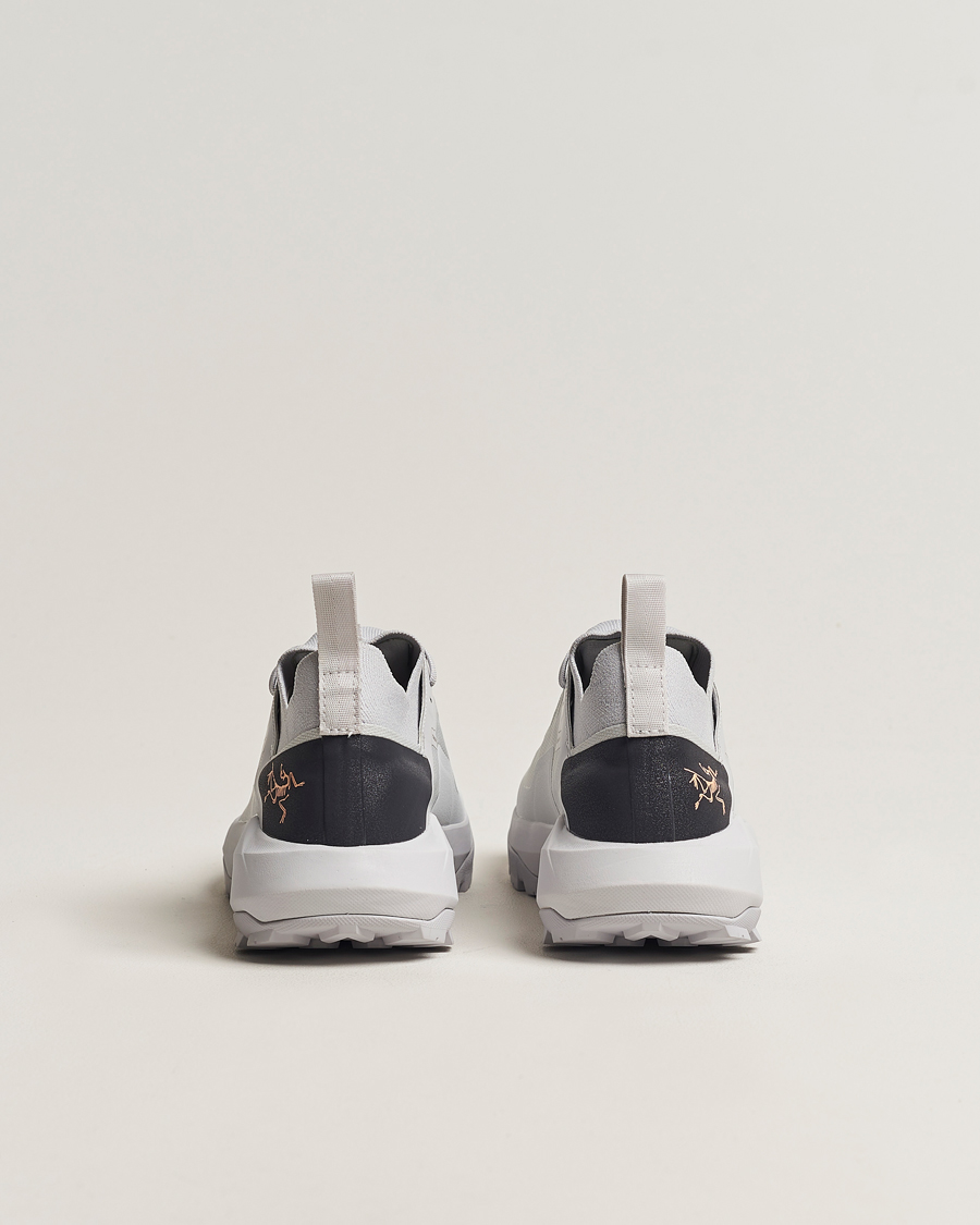 Heren | Arc'teryx Vertex Alpine Gore-Tex Sneakers Solitude/Graphite | Arc'teryx | Vertex Alpine Gore-Tex Sneakers Solitude/Graphite