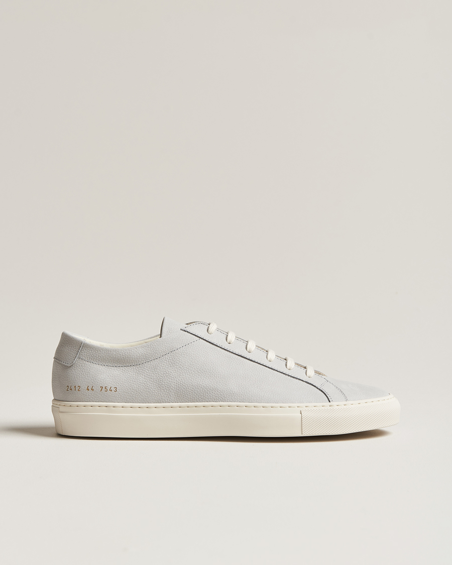 Heren | Common Projects Original Achilles Pebbled Nubuck Sneaker Grey | Common Projects | Original Achilles Pebbled Nubuck Sneaker Grey