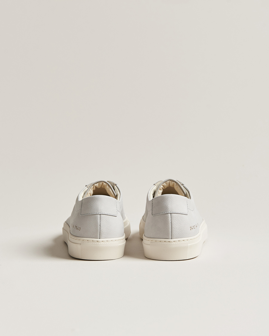 Heren | Common Projects Original Achilles Pebbled Nubuck Sneaker Grey | Common Projects | Original Achilles Pebbled Nubuck Sneaker Grey