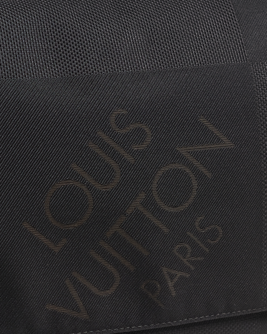 Homme | Louis Vuitton Pre-Owned Canvas Messenger Bag Damier Geant | Louis Vuitton Pre-Owned | Canvas Messenger Bag Damier Geant