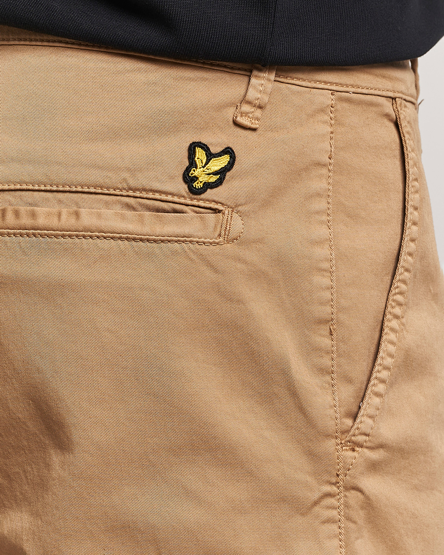 Heren | Korte broek | Lyle & Scott | Chinos Shorts Beige