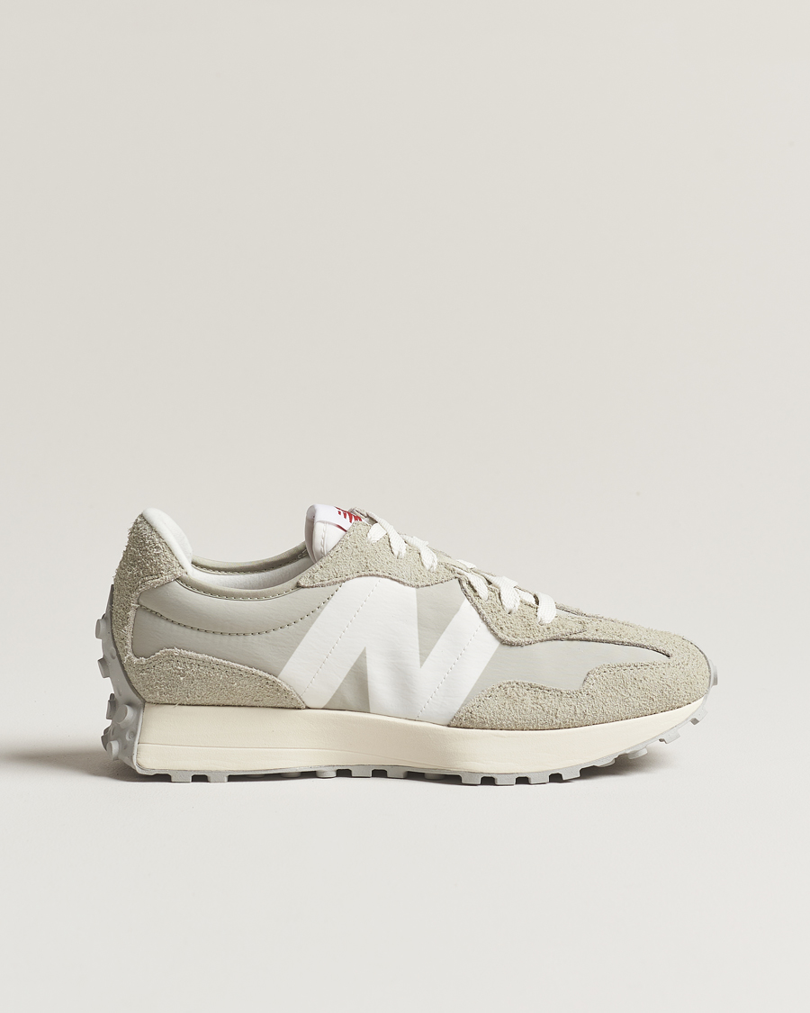 Homme | New Balance 327 Sneakers Dark Olive | New Balance | 327 Sneakers Dark Olive