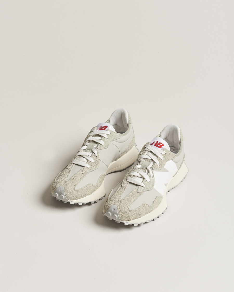 Homme | New Balance 327 Sneakers Dark Olive | New Balance | 327 Sneakers Dark Olive