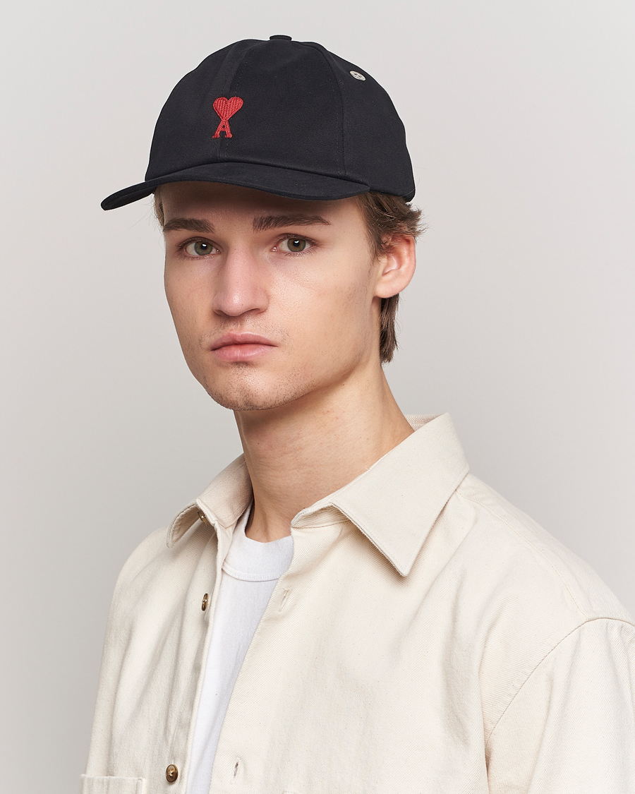 Homme | AMI Heart Logo Cap Black | AMI | Heart Logo Cap Black