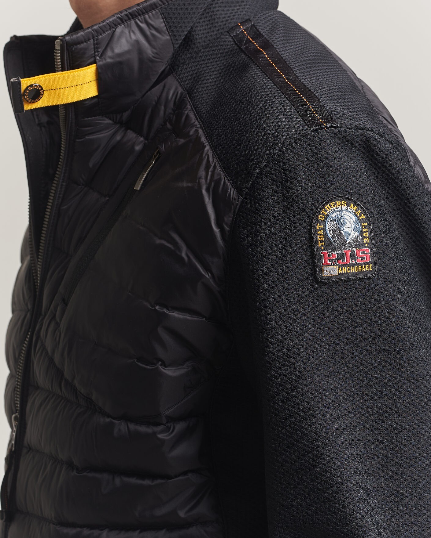 Homme | Manteaux Et Vestes | Parajumpers | Jayden Mesh Hybrid Jacket Black