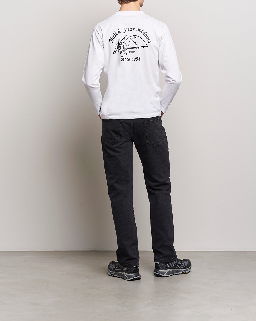 Homme | T-shirts | Snow Peak | Camping Club Long Sleeve T-Shirt White